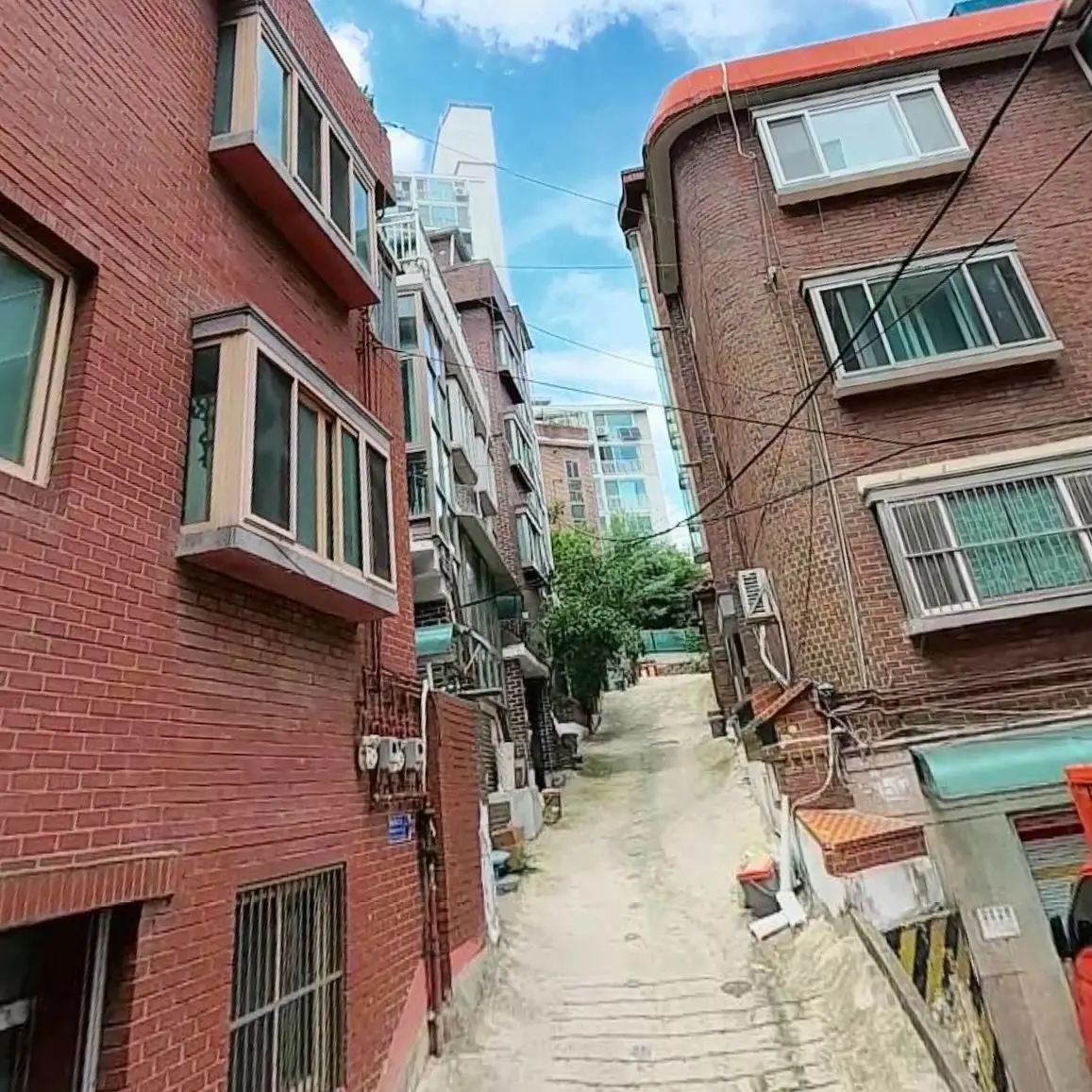 4수 성공: 가칭 행당8구역 — 카드뉴스 5/6